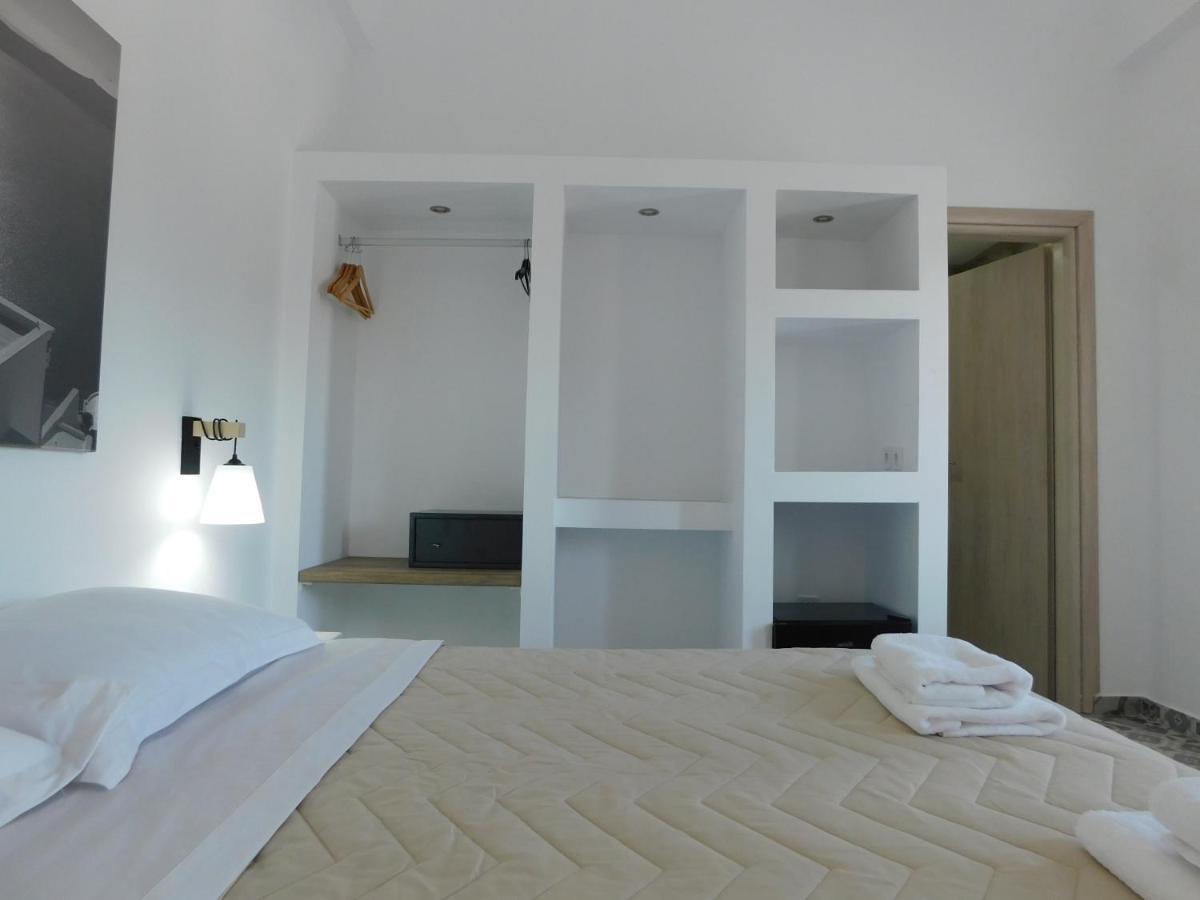 Fira Veronica Rooms Imerovigli (Santorini) Exterior foto